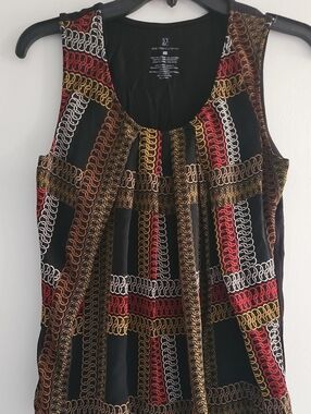 New York & Company Black Sleeveless Tank with Multicolor Chain-Link Print